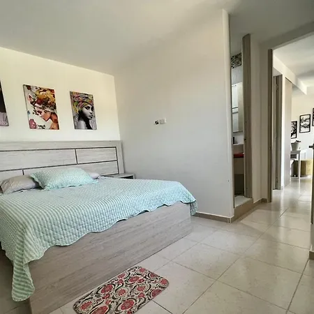 Apartamento Con Cercania Al Mar Y Zonas Turisticas De La Ciudad Apartamento Cartagena